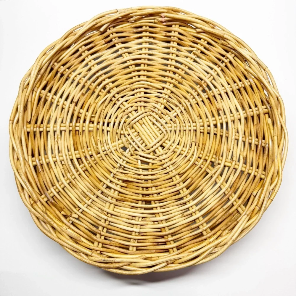 N/A wicker bamboo